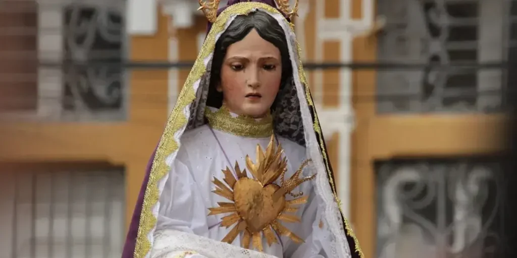 A devoção a Nossa Senhora das Dores e suas sete dores