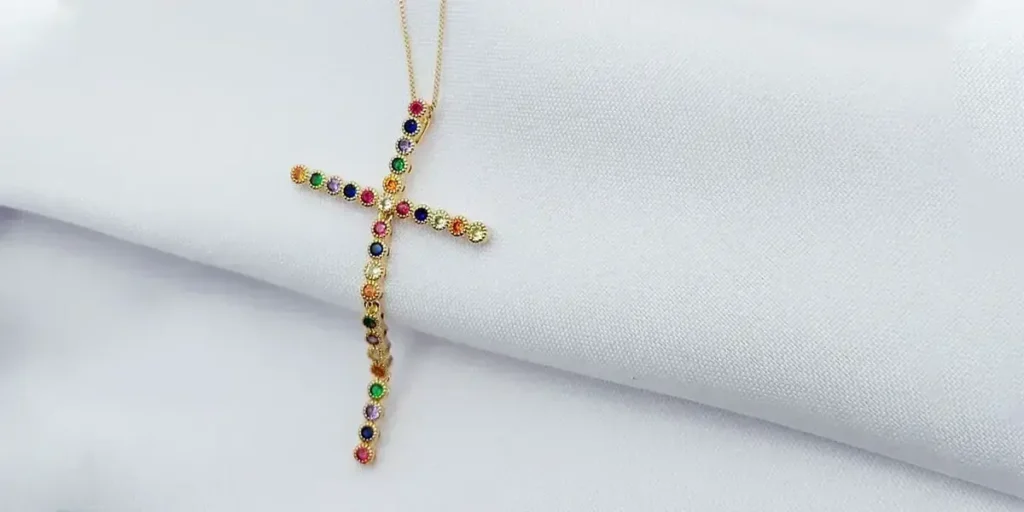 Como escolher o tamanho e o comprimento das correntes religiosas