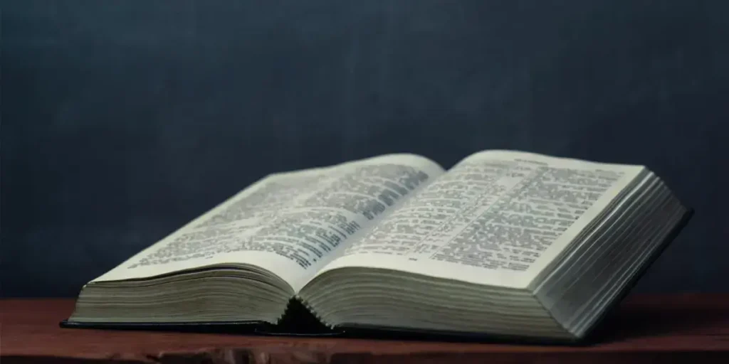 Quantos livros possui a biblia católica?